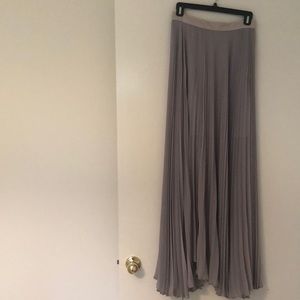 Alice & Olivia maxi skirt! Size 2